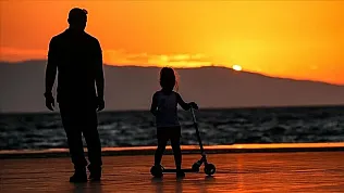 Uzmanlardan yaz tatili uyarısı: 'Çocukları doğa ve aile büyükleriyle buluşturun'