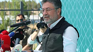 Yumaklı'dan Orman Yangınları Açıklaması: 213 Yangın Kontrol Altında