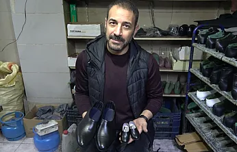 Asırlık kültür: yumurta topuk ayakkabı ve sekiz köşeli kasket