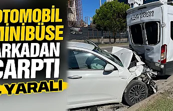 Atatürk Bulvarı üzerinde otomobil ile minibüs çarpıştı 4 yaralı