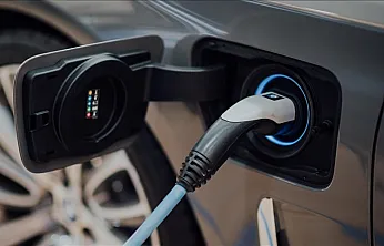 Avrupa'da Elektrikli Otomobil Satışları Rekora Koşuyor