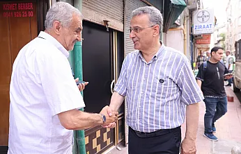 Başkan Kurnaz esnaf ve vatandaşların taleplerini dinledi