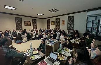 Çarşamba'da sıra dışı buluşma: geleceğin hukukçuları has oda'da moral depoladı