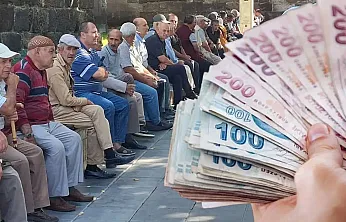 Emeklilerin gözü kulağı bu haberde! Zam oranı yarın belli olacak