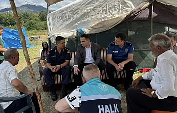 Kaymakam Beyazıt, mevsimlik tarım işçilerini ziyaret etti