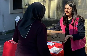 LÖSEV Samsun'da et dağıtımı yaptı