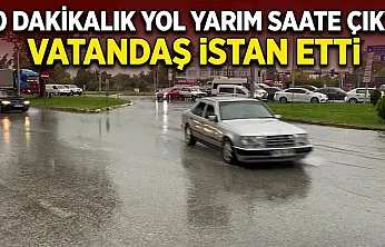 Samsun Çarşamba'da yağan yağmur vatandaşı isyan ettirdi