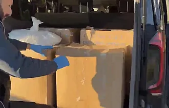 Samsun'da kiralık araçtan 225 bin uyuşturucu hap çıktı