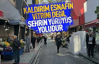 Samsun Saathane Meydanı'nda kaldırım işgaline tepki