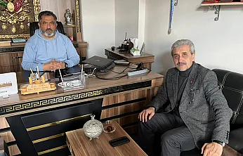 Şen'den dikkat çeken açıklama 'Çatıda değil, tabanda birliktelik'