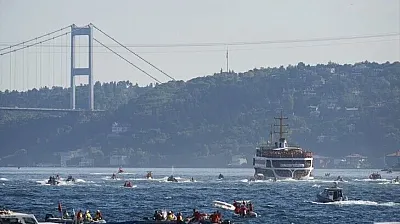 38. Boğaziçi Kıtalararası Yüzme Yarışı'nda kulaçlar Asya'dan Avrupa'ya atılıyor