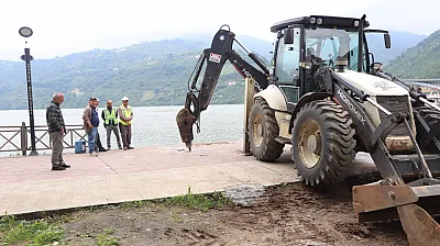 Ayvacık'ta altyapı çalışmaları başladı