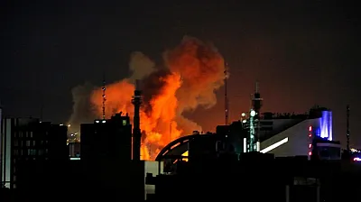 Katar'da korkutan patlama: Sanayi bölgesinde yangın çıktı!