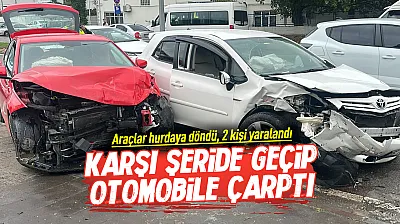 Samsun'da feci kaza! İki otomobil kafa kafaya çarpıştı