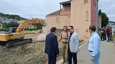 Selden etkilenen metruk yapı yıkıldı