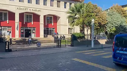 Manisa'da okul çevresindeki silahlı saldırıda 10 şüpheli adliyeye sevk edildi