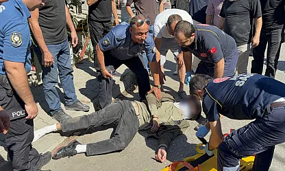 Motosiklet ile otomobil kavşakta çarpıştı: 2 yaralı