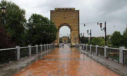 Samsun Çarşamba'da sabah mesaisi yağmurla başladı