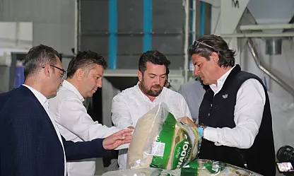 Sencer Solakoğlu Bafra'da çiftçilerle buluştu