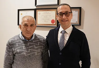 Karın şişliği ile gittiği hastanede karnından 2 litre idrar çıktı