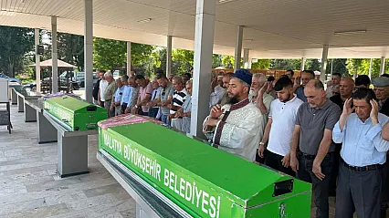 Aile Faciasında Anne ve Kızına Acı Veda