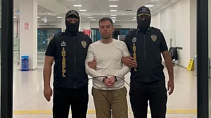 Arjantin'den iade edilen suç örgütü elebaşı Serkan Kurtuluş tutuklandı