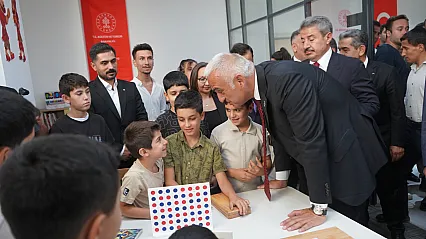 Bakan Ersoy: Kütüphaneler artık yaşam merkezlerine dönüştü