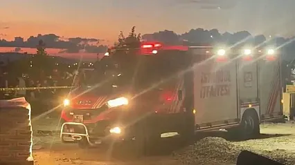 Büyükçekmece'de inşaat alanında göçük: 2 işçi toprak altında kaldı
