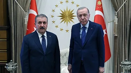 Erdoğan, BBP lideri Destici'yi külliye'de kabul etti
