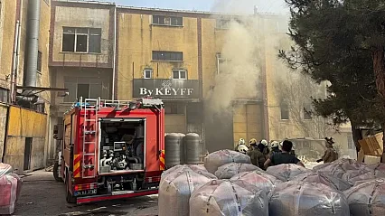 Esenyurt'ta fabrikada yangın çıktı