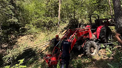 Gümüşhane'de arızalanan traktör can aldı