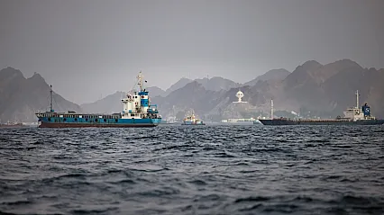 Hürmüz'de tanker trafiği savaş sonrası zirveye çıktı