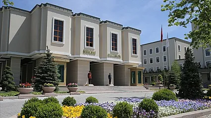 İçişleri Bakanlığı, gözaltında kötü muamele iddiaları için müfettiş görevlendirdi