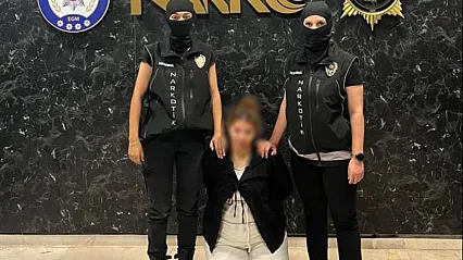 İstanbul'da kırmızı bültenle aranan uyuşturucu kaçakçısı kadın yakalandı