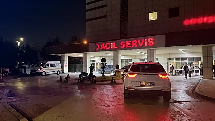 Kocaeli İzmit'te sokakta fenalaşan kanser hastası kaldırıldığı hastanede hayatını kaybetti