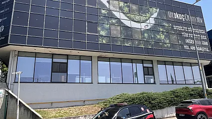 Maltepe'de Otokoç Genel Müdürlüğü'ne silahlı saldırı