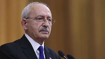 Mehmet Özdağ, 'Güvendiğin Padişahın Gün Olur O da Devrilir'