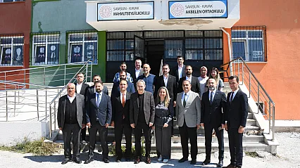 MHP Genel Başkan Yardımcısı Topsakal, Kavak'ta eğitim kurumlarını ziyaret etti