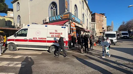 Minibüs yayaya çarptı