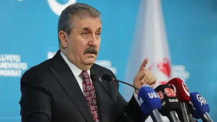 Mustafa Destici yeniden BBP Genel Başkanlığına seçildi