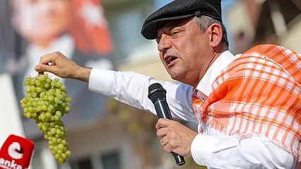 Özgür Özel Sarıgöl'de üzüm üreticilerine seslendi: 7 Maddelik çözüm paketini açıkladı