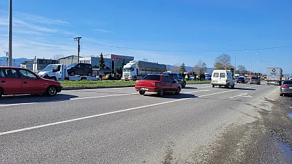 Samsun'da feci kaza: İki aracın çarptığı yaya hayatını kaybetti