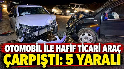 Samsun'da otomobil ile hafif ticari araç çarpıştı: 5 yaralı