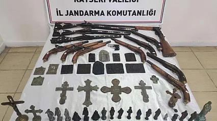 Tarihi eser kaçakçısı jandarmadan kaçamadı