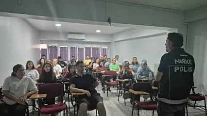 Uyuşturucuya karşı bilinçli toplum: İlkadım'da 331 kişiye narkotik eğitimi