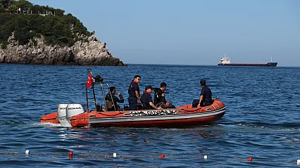 Zonguldak'ta denizde kaybolan genci arama çalışmaları devam ediyor