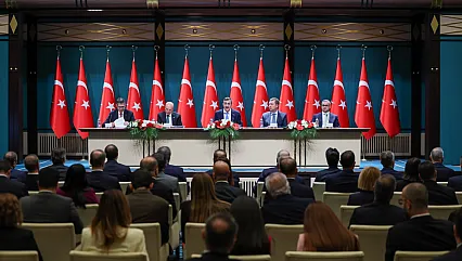 Cumhurbaşkanı Yardımcısı Yılmaz: 'Enflasyonun yıl sonunda yüzde 28,4 olmasını bekliyoruz'