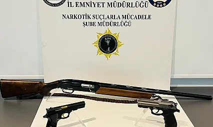 Atakum'da bir ikametten cephanelik çıktı