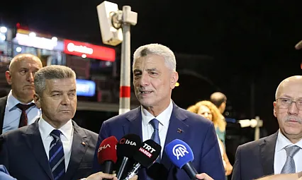 Bakan Bolat: 'Sarp Gümrük Kapısı Asya'ya Açılan Stratejik Bir Koridor'