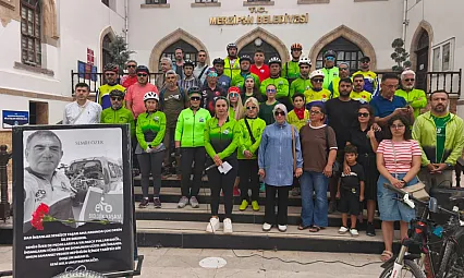 Bisikletçilerden güvenli trafik çağrısı: 'Bisiklet yolları hayattır'